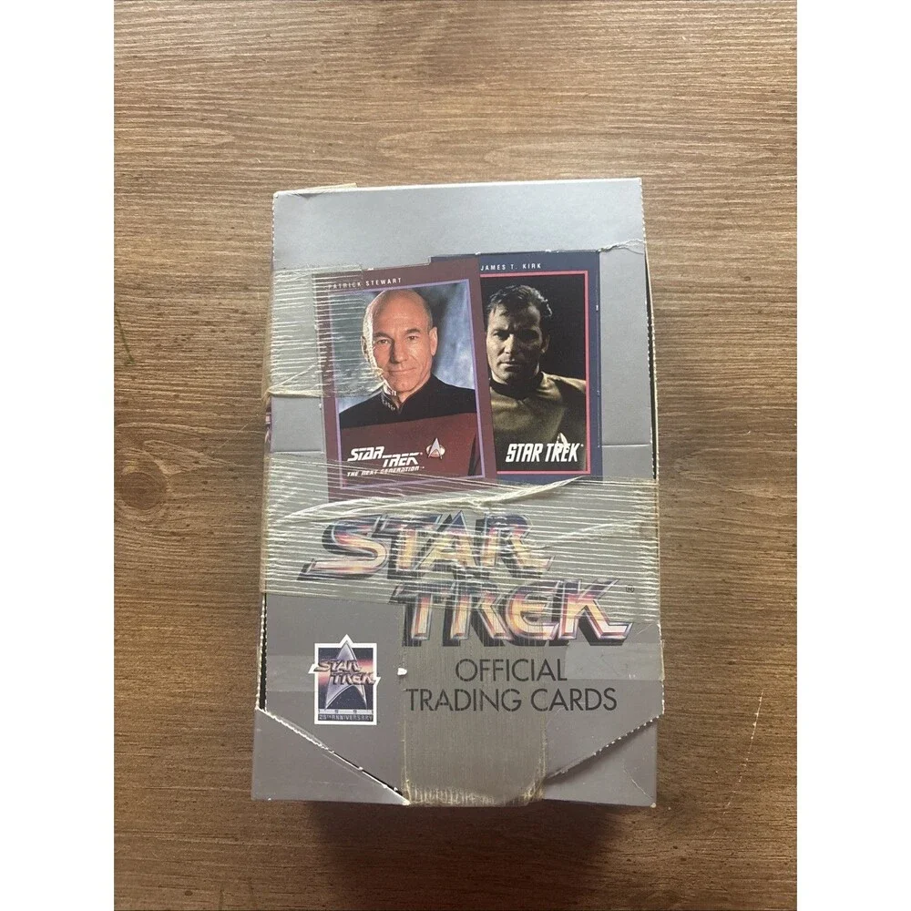 Star Trek 25th Anniversary Trading Card Album Untested Contents As-Is Vintage